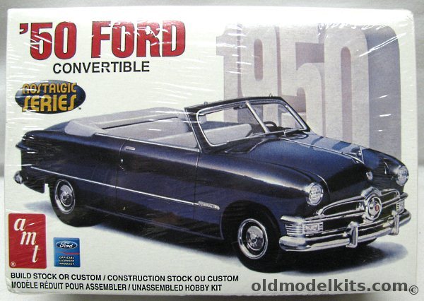 AMT 1/25 1950 Ford Convertible Coupe - Stock or Custom, 38451 plastic model kit